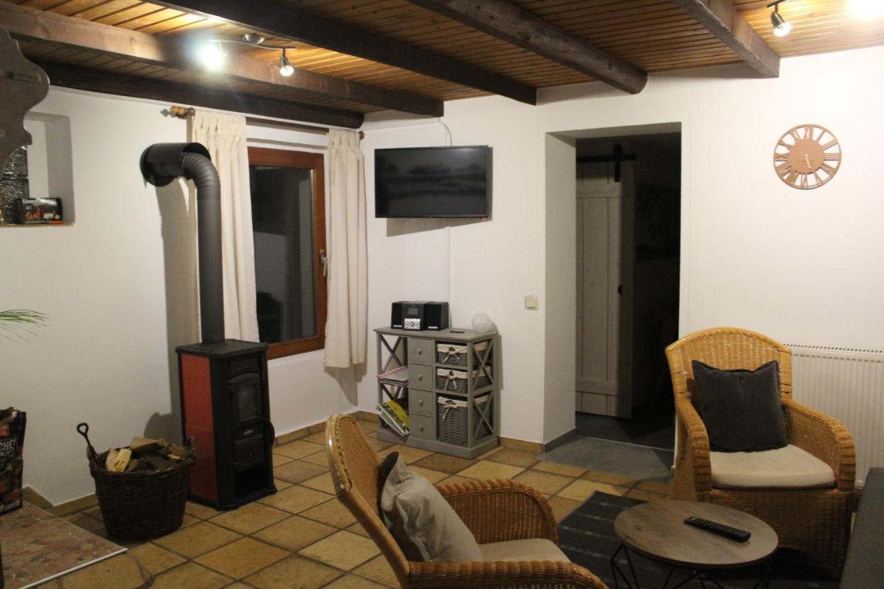 Zum Hasenbahnhof Apartment Kirchhundem Exterior photo